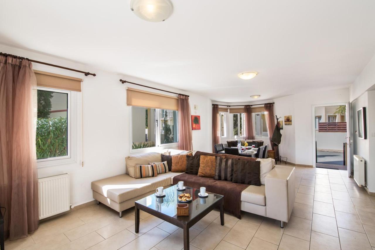 Nancy Villas Protaras Exterior photo